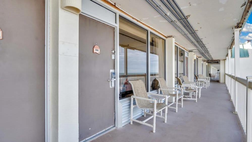 Daytona Getaway With Direct Ocean Views Daytona Beach
