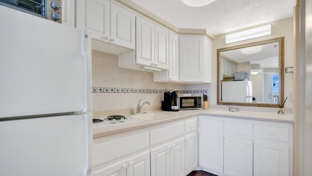 Daytona Getaway With Direct Ocean Views Apartment *